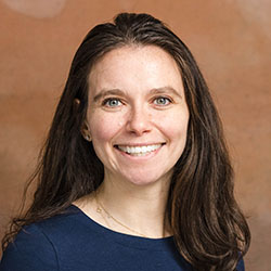 McKenna Parnes headshot